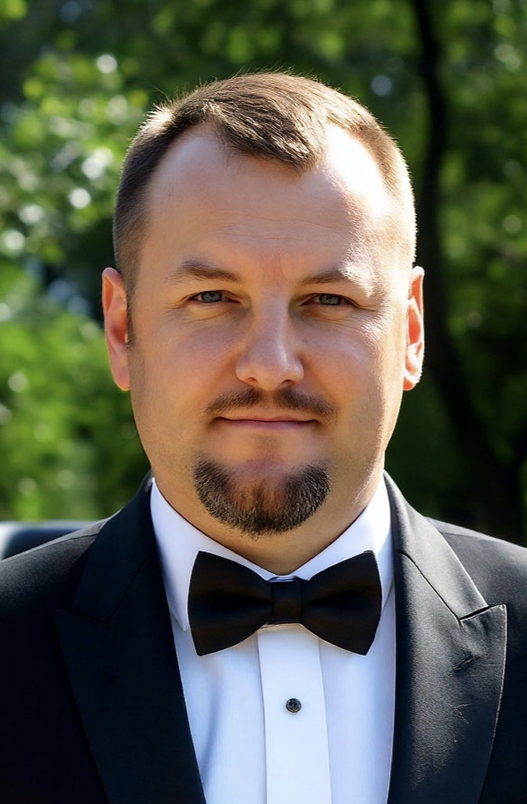 Гаркалов Роман 